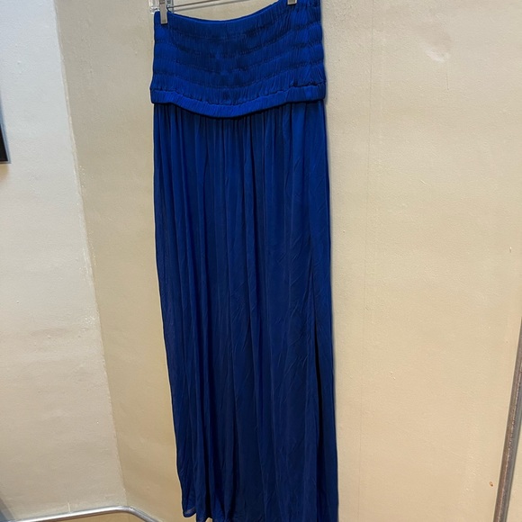 ALC cobalt strapless midi length sample dress - Picture 9 of 10